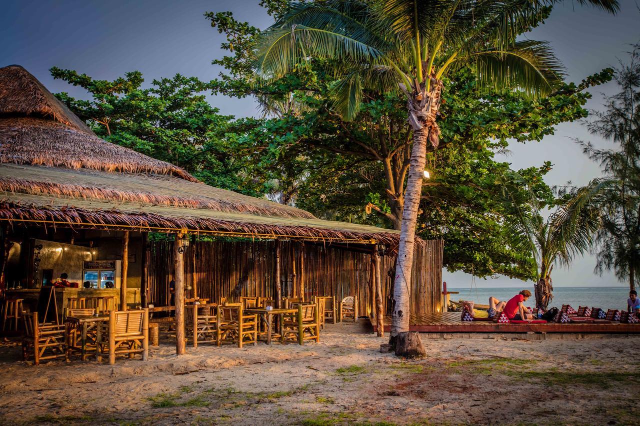 Hotel The Pier Thong Sala Exteriér fotografie